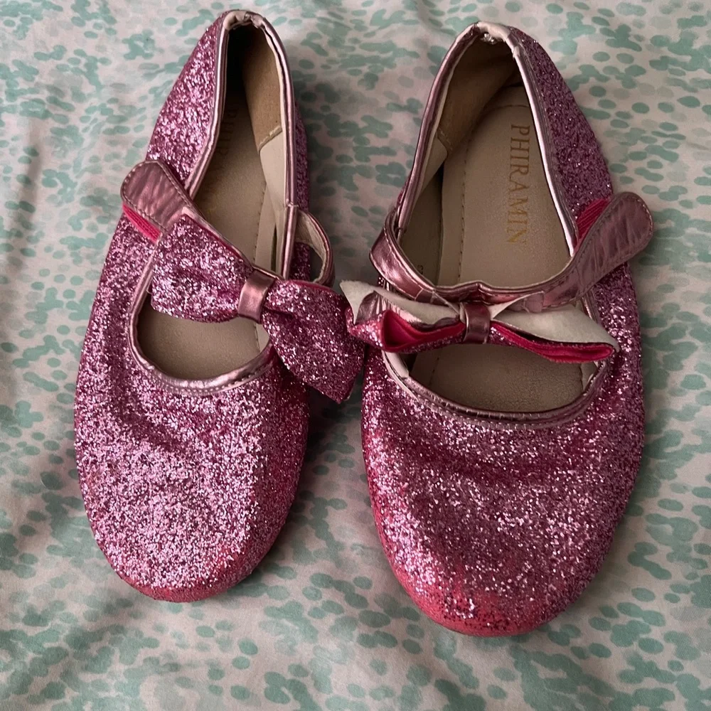 Girls pink dress shoes size 11